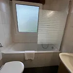 Terrassenwohnung In Ruhiger Lage -3 A96 Naehe Apartmán
