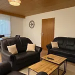 Terrassenwohnung In Ruhiger Lage -3 A96 Naehe * Penzing